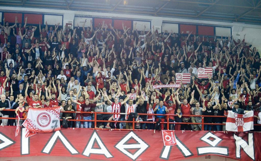 Με τον κόσμο στο πλευρό του ο Ολυμπιακός – Ισχύει η κάρτα μέλους και τα διαρκείας του βόλεϊ