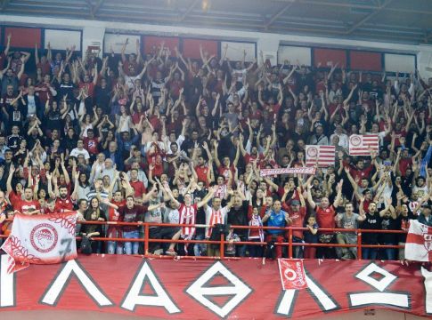 Με τον κόσμο στο πλευρό του ο Ολυμπιακός – Ισχύει η κάρτα μέλους και τα διαρκείας του βόλεϊ