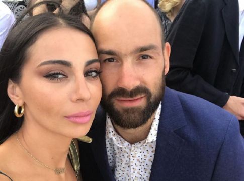 Ο Βασίλης Σπανούλης… καμουφλαρισμένος στη Μύκονο – Αλλά δεν κατάφερε να «κρυφτεί» (Vid)