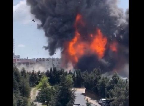 Τουρκία: Ισχυρή έκρηξη σε εργοστάσιο στην Κωνσταντινούπολη – 3 νεκροί, 9 τραυματίες