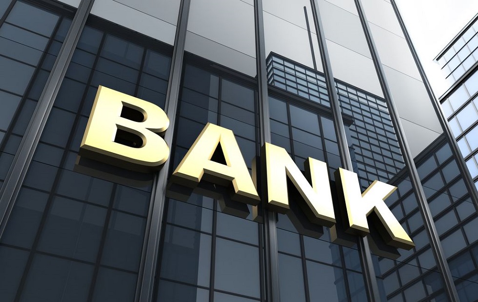 Πώς θα καλύψουν οι τράπεζες «τρύπα» 700 εκατ. ευρώ στα έσοδα