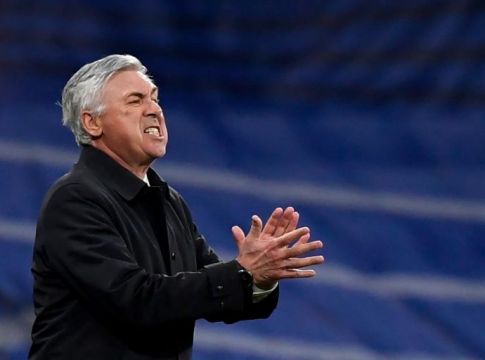 Αντσελότι: «Εχω εντολή από τη Μίλαν να νικήσουμε την Λίβερπουλ»
