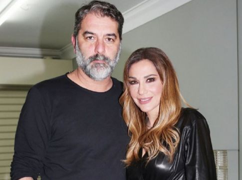 Δέσποινα Βανδή – Βασίλης Μπισμπίκης: Σε νέα τρυφερά στιγμιότυπα – Δεν κρύβουν τον έρωτά τους