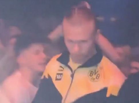 Απίστευτος Χάαλαντ – Πήγε σε κλαμπ με τη φόρμα της Ντόρτμουντ (vid)