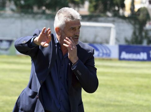 Καλαμάτα: Παρουσίασε τον Σάκη Τσιώλη ως νέο προπονητή