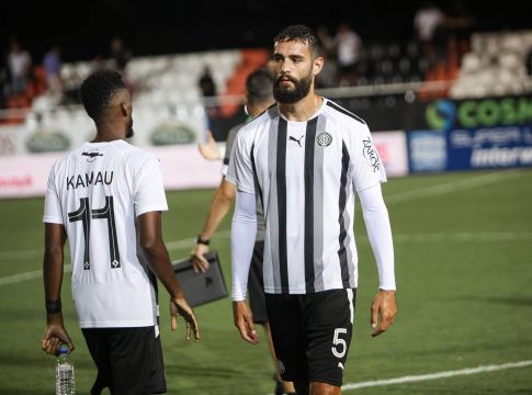 ΟΦΗ: Ενοχλήσεις στους κοιλιακούς ο Σελίμοβιτς