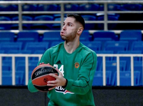 Νέο πρόβλημα με Γιόβιτς στον Παναθηναϊκό