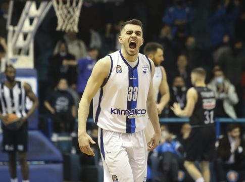 Παπαδάκης: «Να διεκδικήσουμε τις πιθανότητες που μας αναλογούν κόντρα στον Παναθηναϊκό»