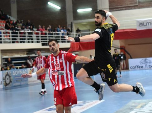 Ώρα τελικών: Πρώτη «μάχη» ανάμεσα σε ΑΕΚ και Ολυμπιακό