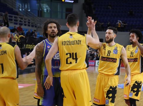 Πλήρης η ΑΕΚ στη Θεσσαλονίκη