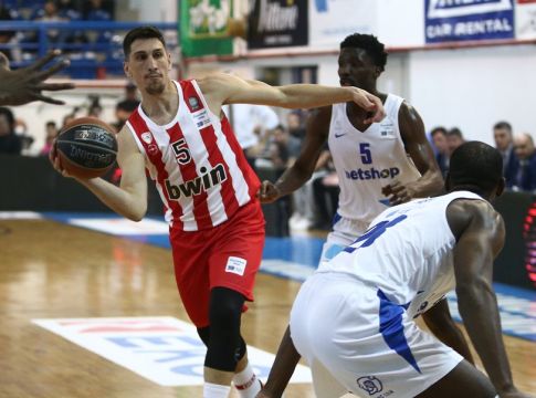 Λαρεντζάκης: «Το μυαλό μας ήταν ακόμα στη Μονακό – Το κίνητρο είναι μεγάλο με την Εφές»