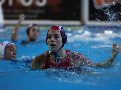 Γλυφάδα – Ολυμπιακός 8-18: Μια νίκη μακριά από το τρέμπλ οι «Ερυθρόλευκες»