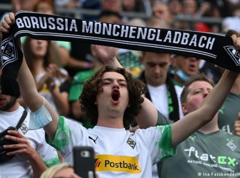 Οπαδοί Γκλάντμπαχ κατά παικτών: «Να ξεφορωθούμε τους μισθοφόρους» (pic)