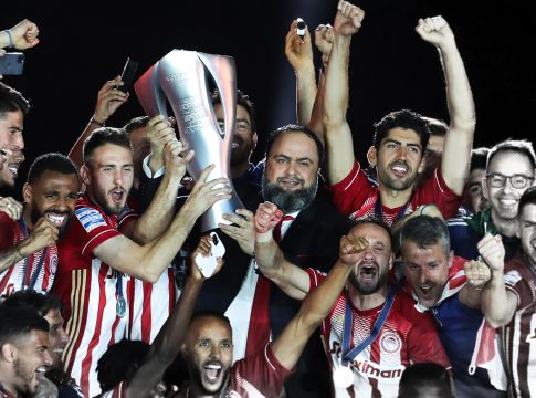 Το 47ο, το 8ο three-peat, το 10/12 και ο Βαγγέλης Μαρινάκης που «έπιασε» την ΑΕΚ!