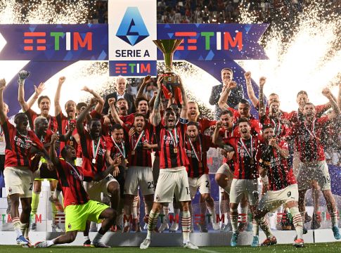 Τα 10 παιχνίδια που χάρισαν στην Μίλαν το πρωτάθλημα (pics,vids)