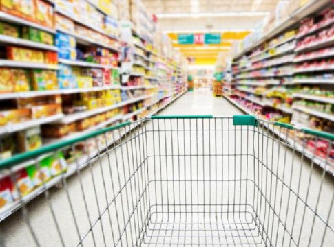 Σύσταση στους Γερμανούς πολίτες: Αποθηκεύστε βασικές προμήθειες σε τρόφιμα