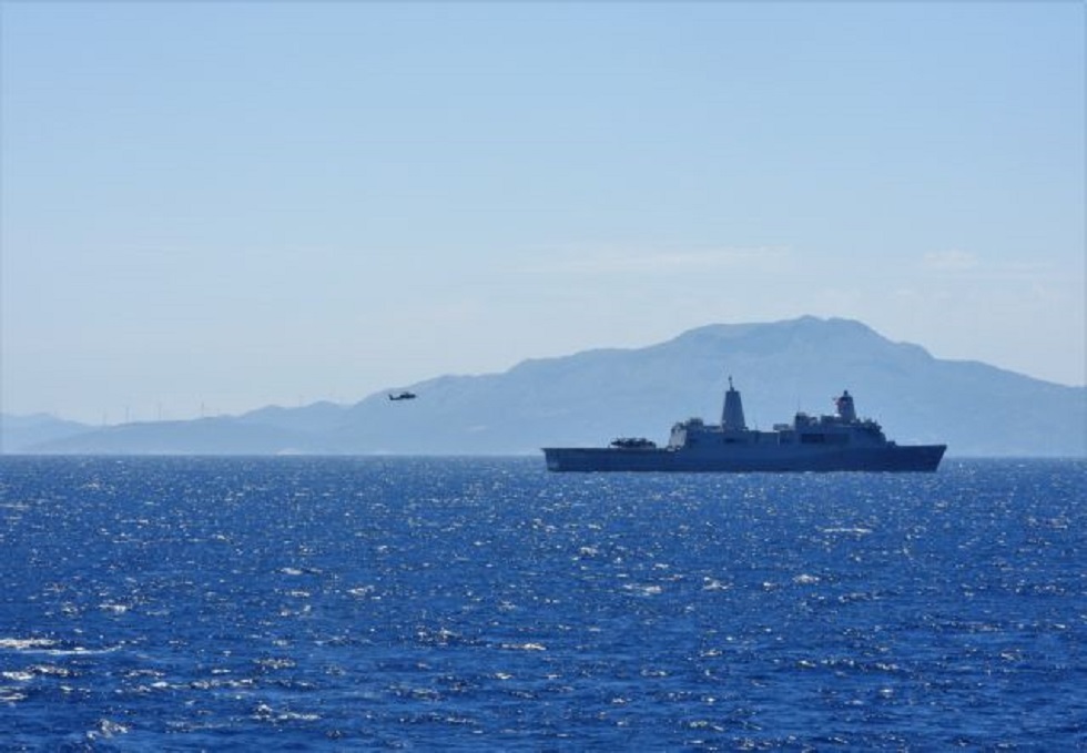 Ο Ερντογάν στέλνει ερευνητικό πλοίο στην καρδιά του Αιγαίου
