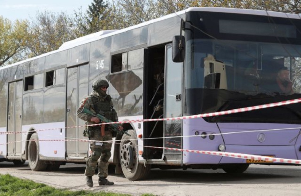 Πόλεμος στην Ουκρανία: Αναβάλλεται για τη Δευτέρα η απομάκρυνση αμάχων από άλλα μέρη της Μαριούπολης