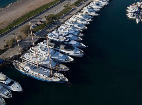 Γλυφάδα: Κινηματογραφική καταδίωξη με πυροβολισμούς