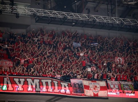 O κόσμος του Ολυμπιακού «έσωσε» το Final 4, αλλά δεν έλυσε το πρόβλημα