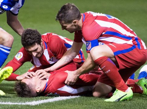 Ολυμπιακός: Όταν ο Βρσάλικο έσωσε τη ζωή του Τόρες (vid)