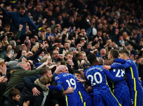 Η Τσέλσι γίνεται – άθελά της – μέρος του πολέμου και φταίει η βρετανική κυβέρνηση