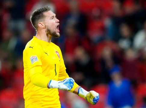 Διθύραμβοι για τον ανίκητο Βατσλίκ – «Κατέβασε ρολά» κόντρα στην Ελβετία (Vids)