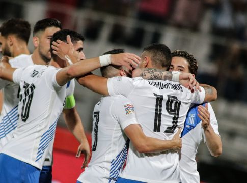 «Σφράγισε» τη νίκη της Εθνικής ο Μάνταλος (2-0, vids)