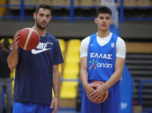 Παπαπέτρου: «Είναι πολύ σημαντική η παρουσία του Ιτούδη στην Εθνική»