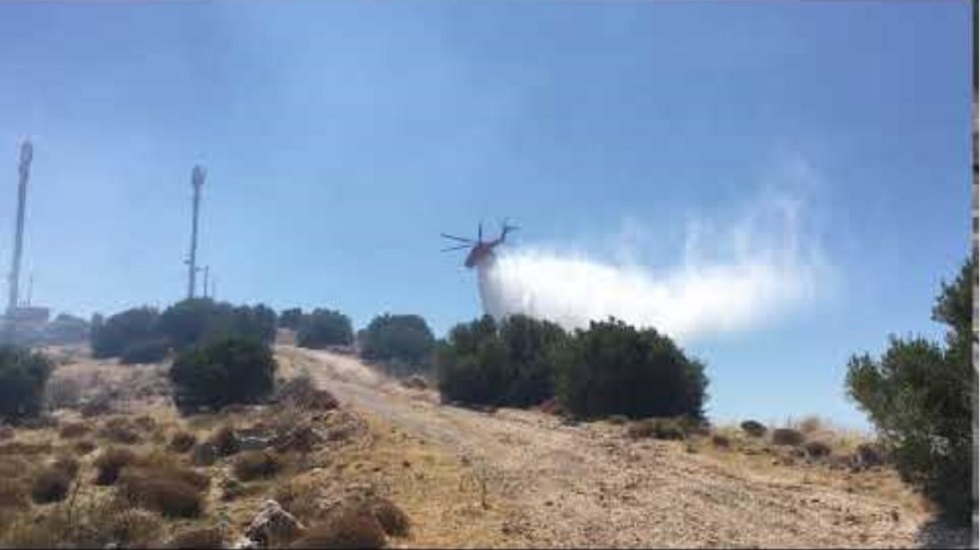 Φωτιά: Παραμένει το μέτωπο στη περιοχή Χέρωμα στη Βάρη – Επιστρέφουν οι κάτοικοι στο Πανόραμα Βούλας