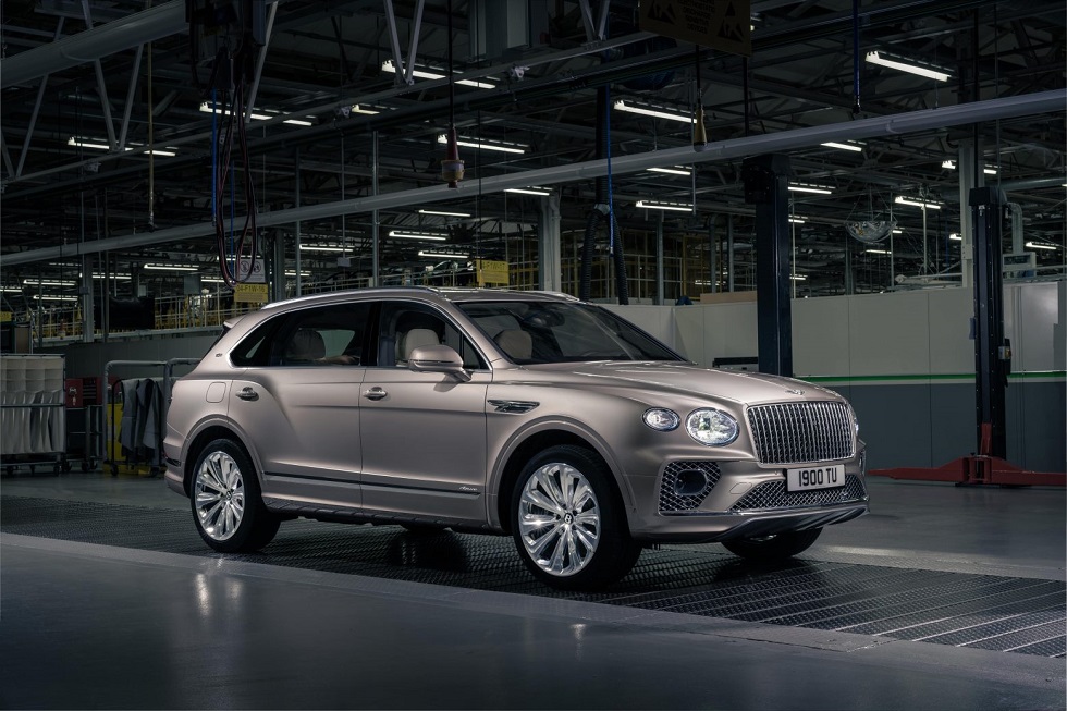 Bentley Bentayga Azure First Edition: Προνομιακός χώρος