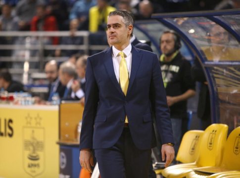 Άρης: Ανανέωσε ο Καστρίτης!