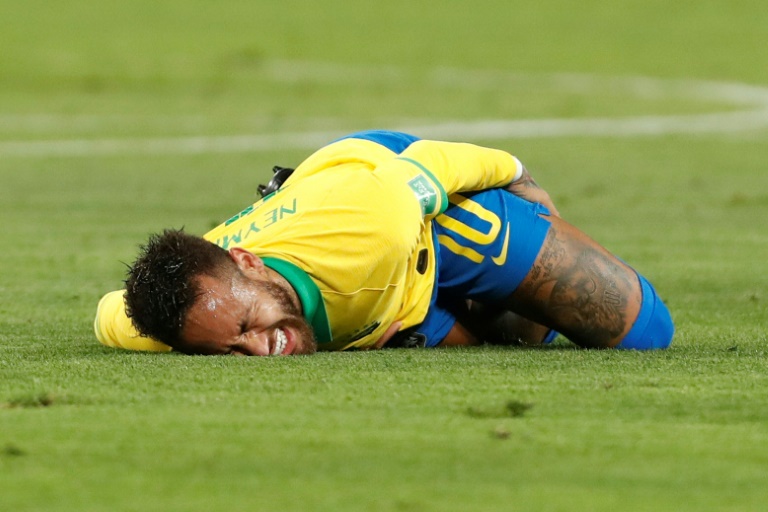 Τραυματίστηκε στην προπόνηση της Βραζιλίας ο Νεϊμάρ