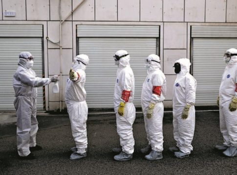 Κορωνοϊός: Παραδοχή «βόμβα» του επικεφαλής του ΠΟΥ ότι διέρρευσε από εργαστήριο της Ουχάν