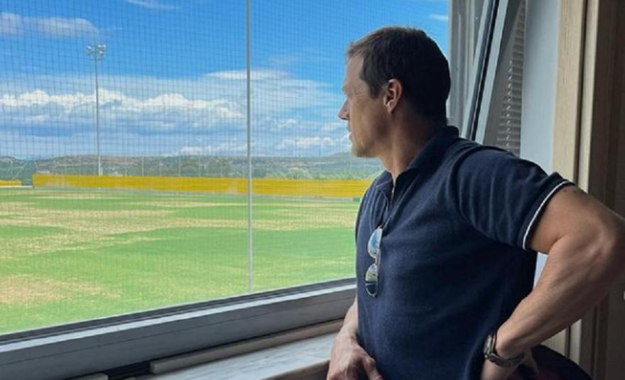 Άλλαξε λουκ ο Αλμέιδα: Με κοντό μαλλί στα Σπάτα (pic)