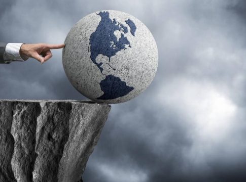 Ερχεται θύελλα στην οικονομία – Φόβοι για εκρηκτικό κλίμα