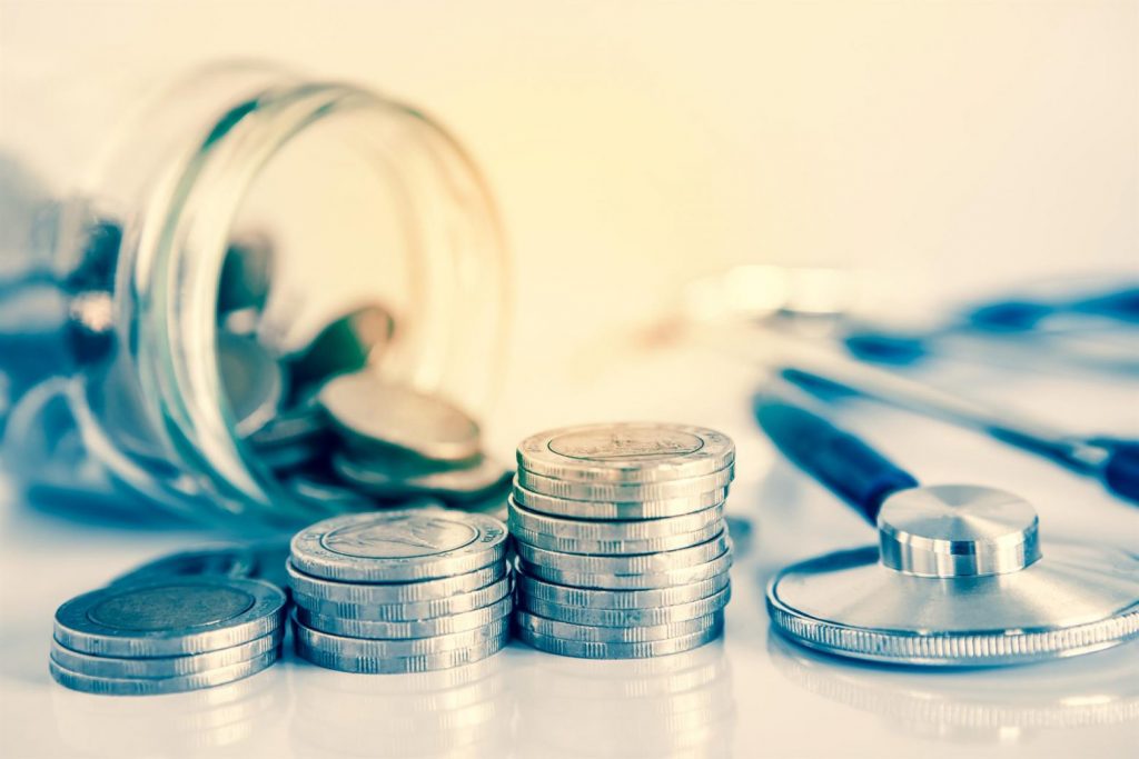 Μέτρα περιορισμού δαπανών σε υπηρεσίες υγείας και φάρμακα