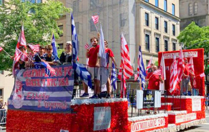 Η… ερυθρόλευκη παρέλαση των Ελλήνων ομογενών στη Νέα Υόρκη! (pics)
