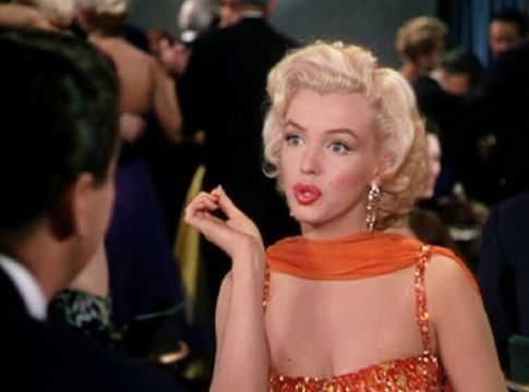 Μέριλιν Μονρόε: Πώς υποδέχτηκαν οι κριτικοί την πρώτη μεγάλη της επιτυχία