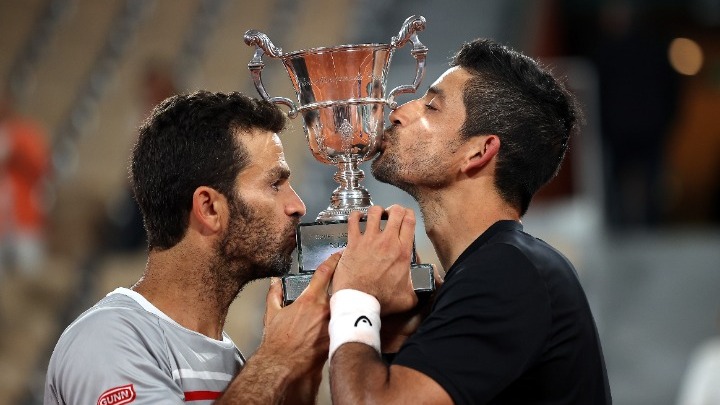 Νικητές στο διπλό ανδρών του Roland Garros οι Αρβάλο και Ρόγερ