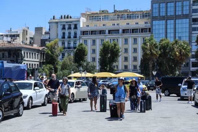 Ο εφιάλτης της πανδημίας επιστρέφει με έκρηξη κρουσμάτων