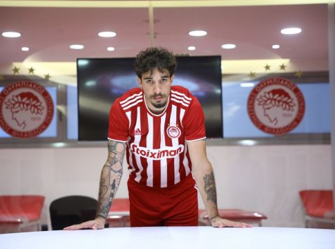 Τελικός Μουντιάλ, Πρωτάθλημα Ισπανίας, Γιουρόπα Λιγκ. Αυτός είναι ο Βρσάλικο που έφερε ο Ολυμπιακός!