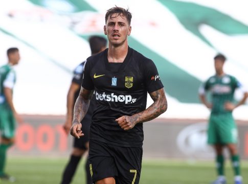 Πέταξε την μπάλα σε αντίπαλο και αποβλήθηκε ο Μαντσίνι