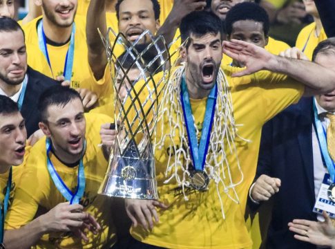 Ο Ντούσαν Σάκοτα έβαλε κι επίσημα τέλος στην καριέρα του (vids)