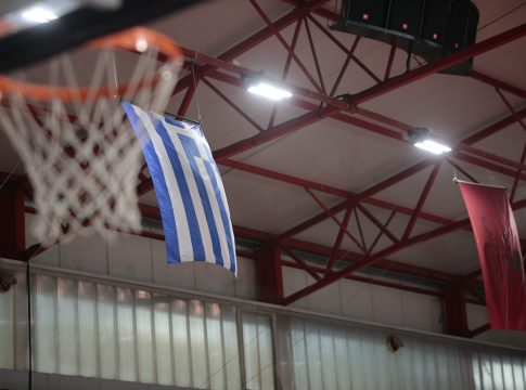 Με μια ματιά στους νέους…