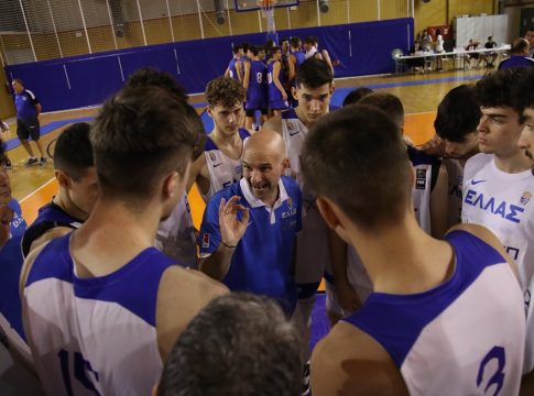 Live Streaming: Ελλάδα-Τσεχία