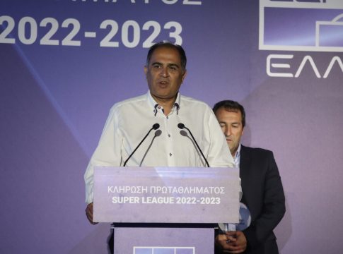 Αστέρας Τρίπολης: Τη μνήμη του Μπάμπη Σκορπίδα τίμησαν στην κλήρωση της Super League