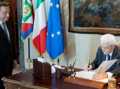 Ο κύβος ερρίφθη: Στις 25 Σεπτεμβρίου εκλογές στην Ιταλία