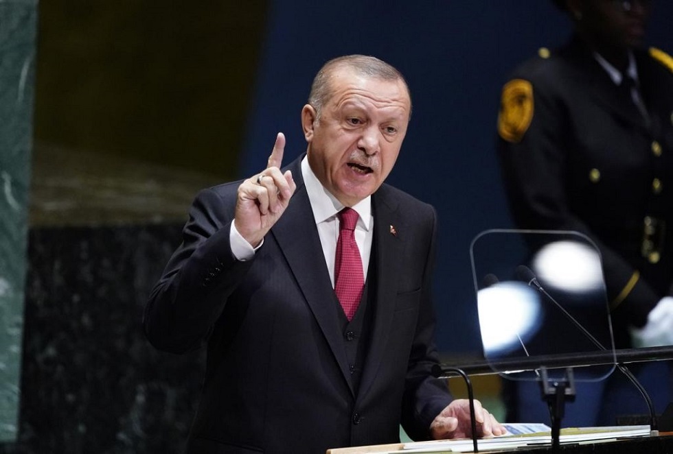 Τουρκία: «Ο Μητσοτάκης δεν ξέρει ότι τα νησιά δόθηκαν με όρο αποστρατιωτικοποίησης – Θα το μάθει…» λέει ο Ερντογάν