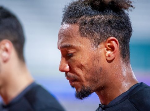 ΟΦΗ: Παρελθόν ο Ντε Γκουζμάν (Pics)